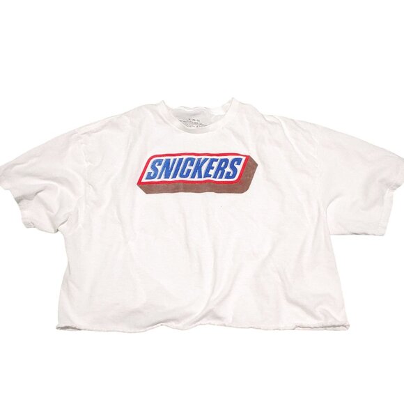 Snickers t-shirt white X-Large Graphic Cropped short-sleeve Casual - Picture 1 of 5